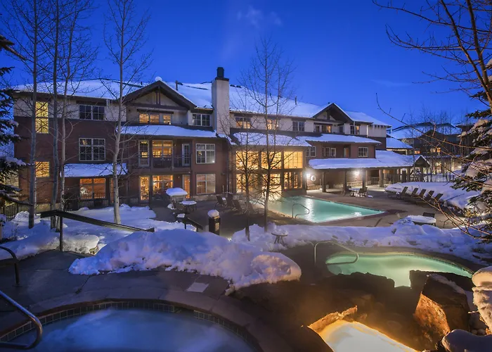 Grand Timber Lodge