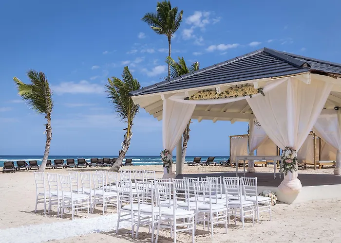 Ocean El Faro Resort (Adults Only)
