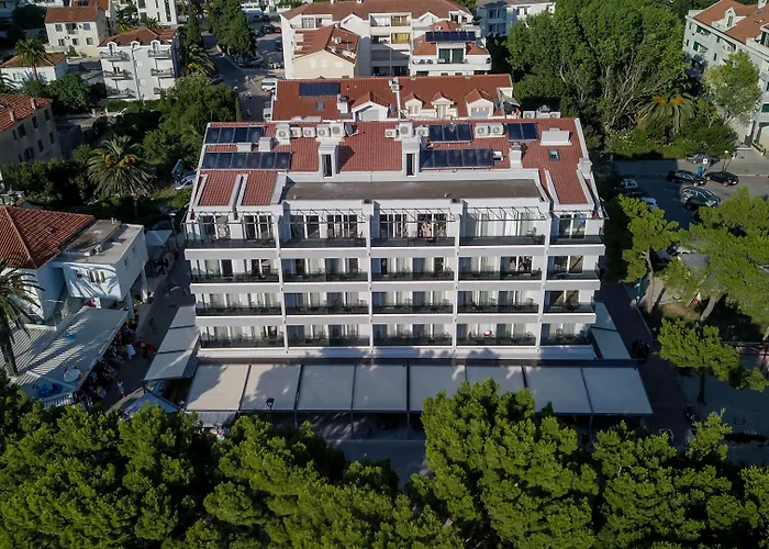Hotel Central Beach 9
