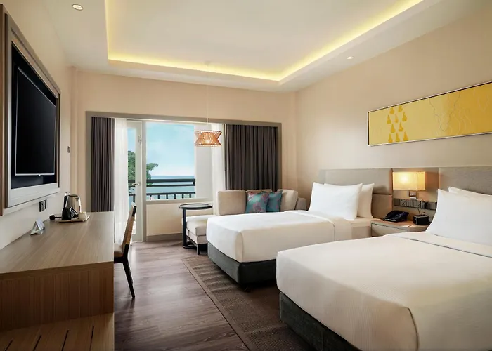 Doubletree By Hilton Damai Laut