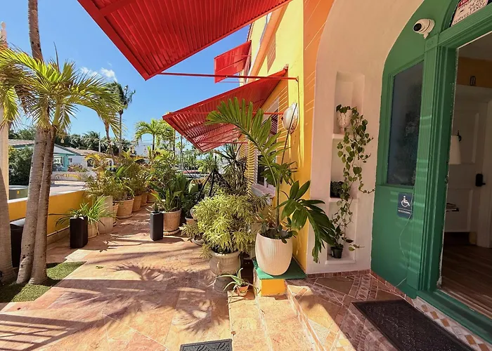 Villa Sinclair Beach Suites&Spa