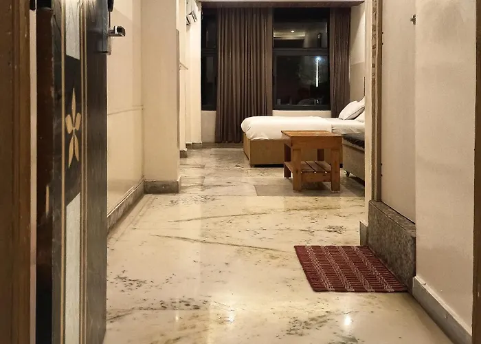 Seaepearl Hotel