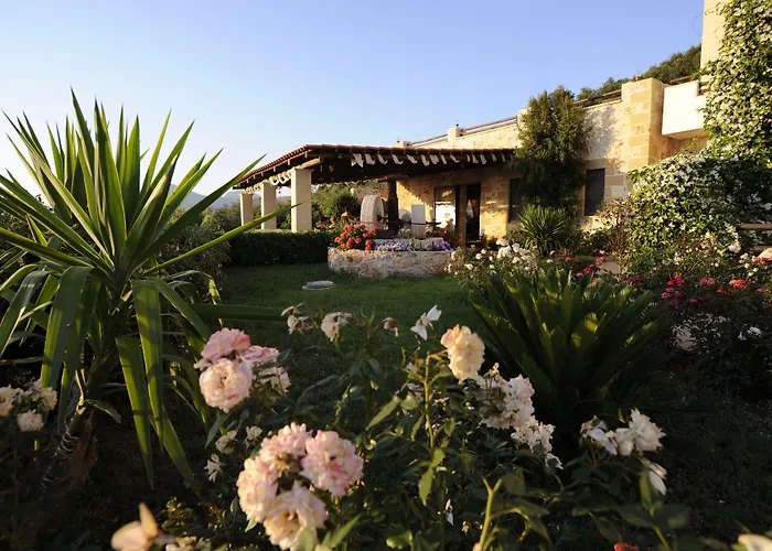 Kavousi Resort