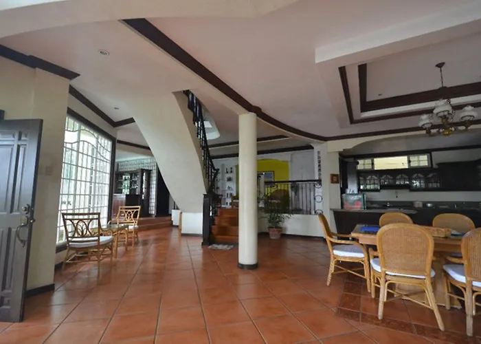 Robinland Vacation Home