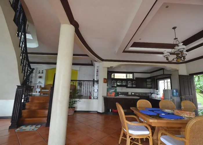 Robinland Vacation Home