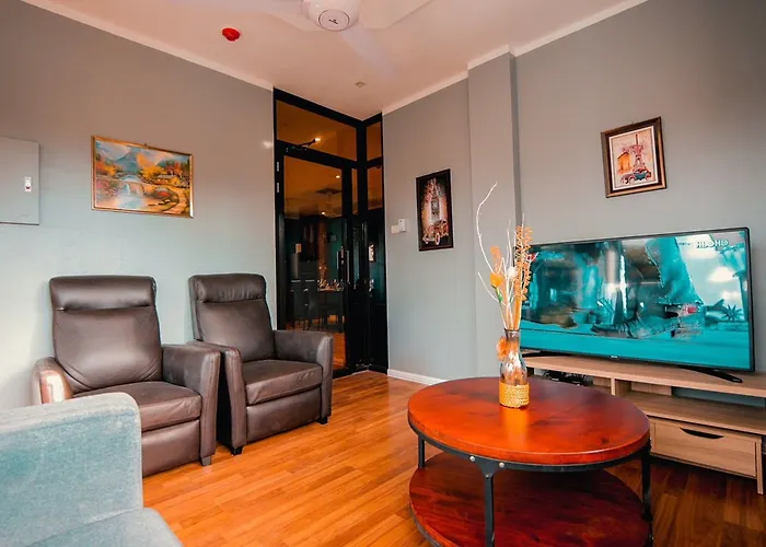Kingswick Residences & Lodge