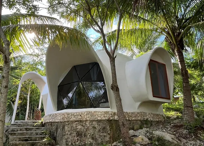 Cayuco Maya