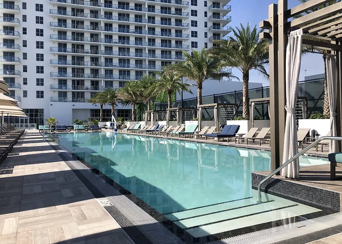 Hyde Beach House Apartments