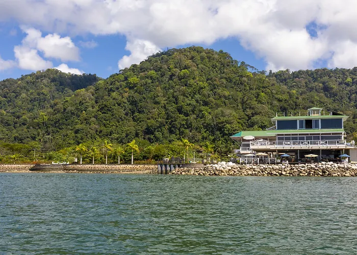 Amaka Ocean Living Lodge