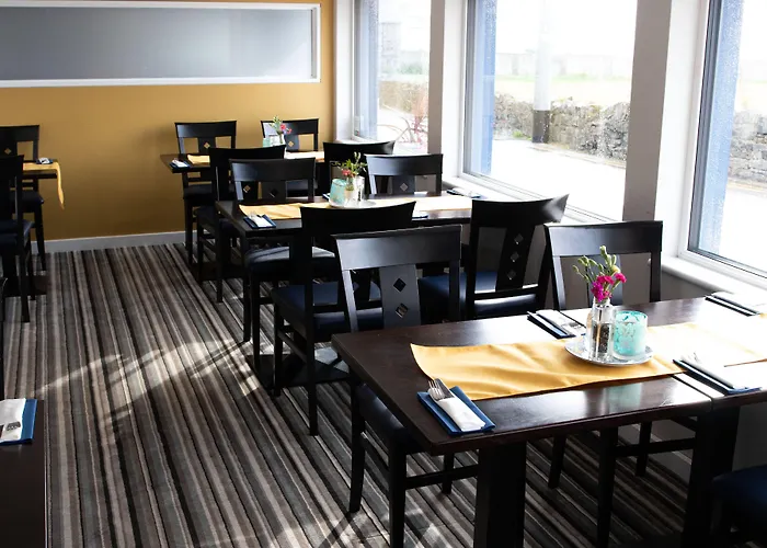 Rooms At The Marine