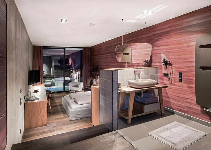 Senses Violett Suites - Adults Only