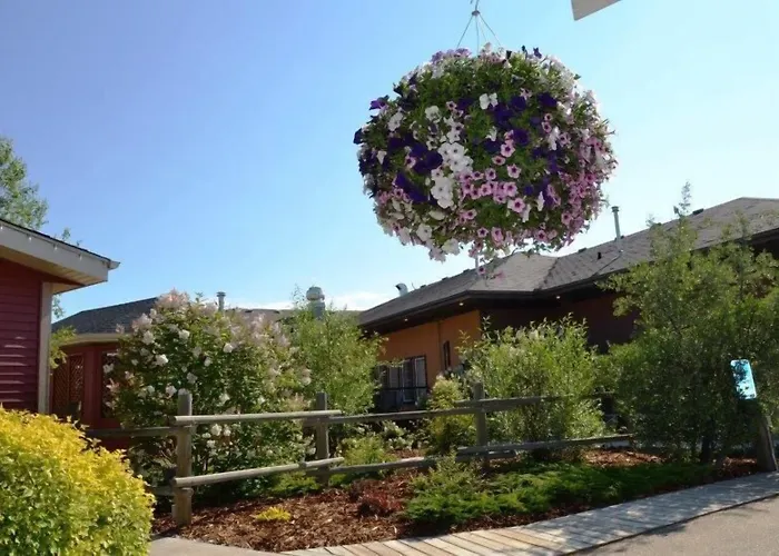 Village Creek Country Inn