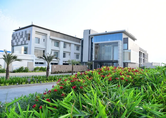 Ramada By Wyndham Gandhidham Shinay