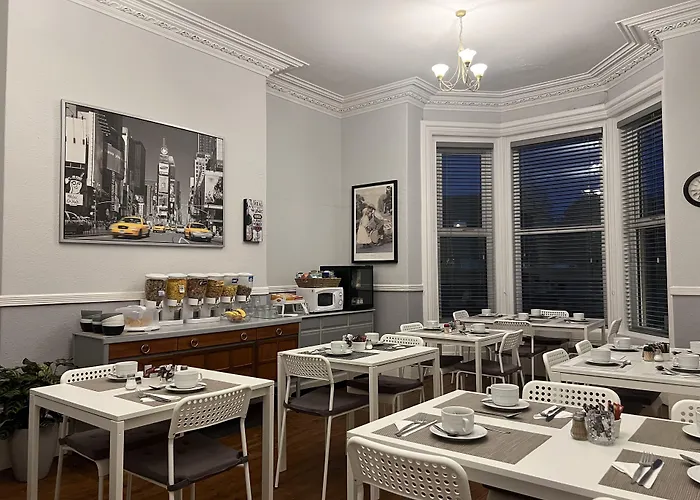 St Andrews House Hotel