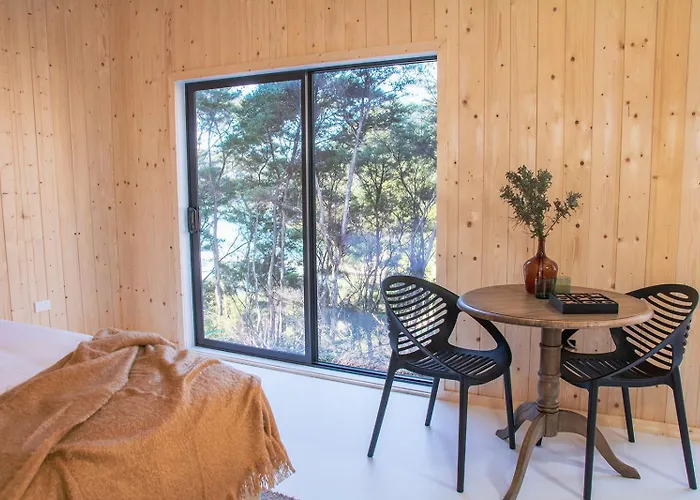 Parohe Island Retreat
