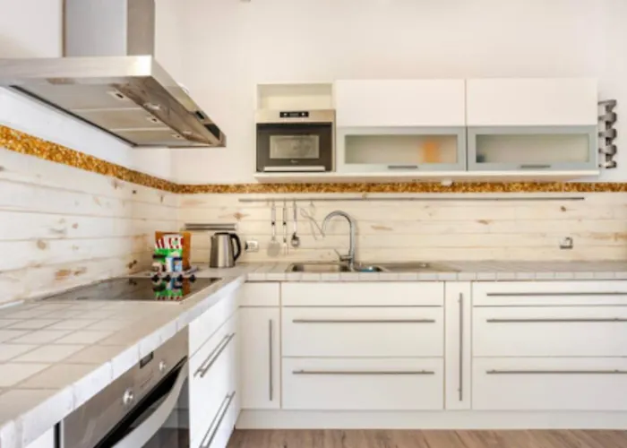 Apartamento Con Vistas Al Mar Y Jacuzzi Privado