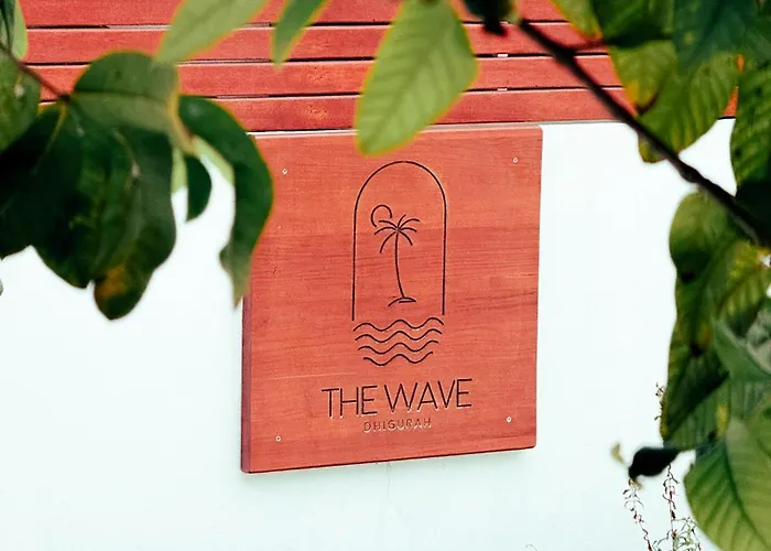 The Wave Dhigurah