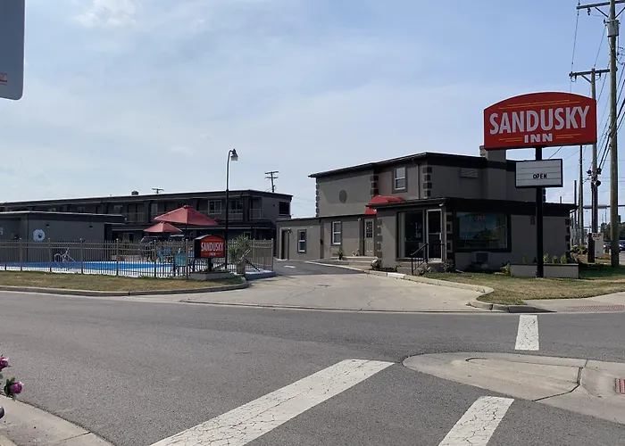 Sandusky Inn