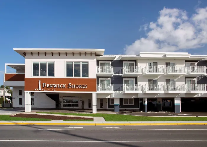 Fenwick Shores, Tapestry Collection By Hilton