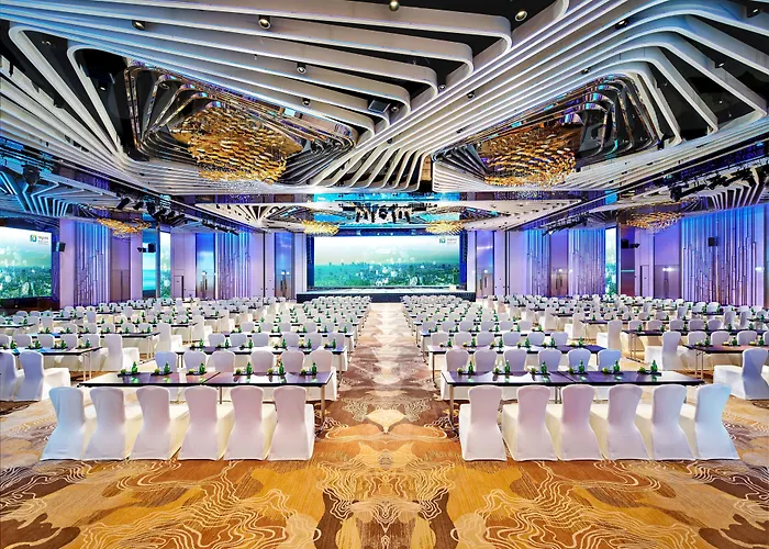 Regala Skycity Hotel By Regal Hotels