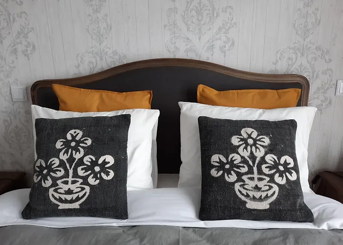 Smiling Places - Guest House In Labruge
