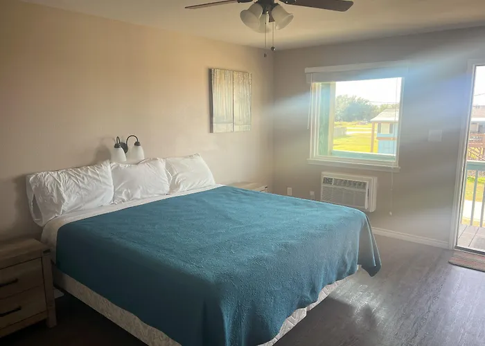 The 409 Bolivar Beach Hotel