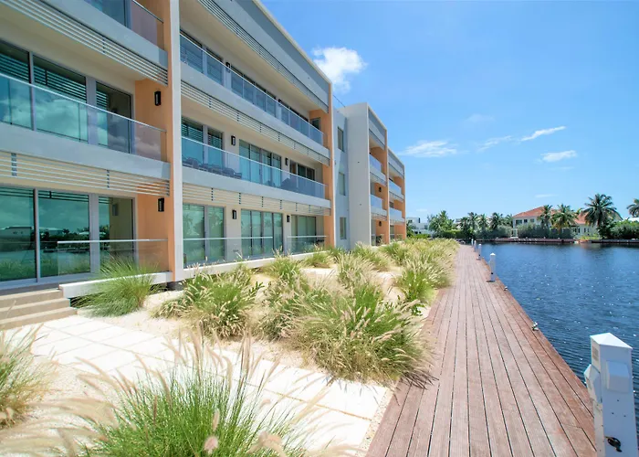 Cayman Luxury Rentals At One Canal Point