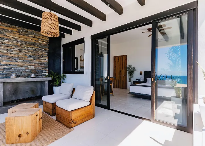 Villas La Mar - Adults 15 Plus