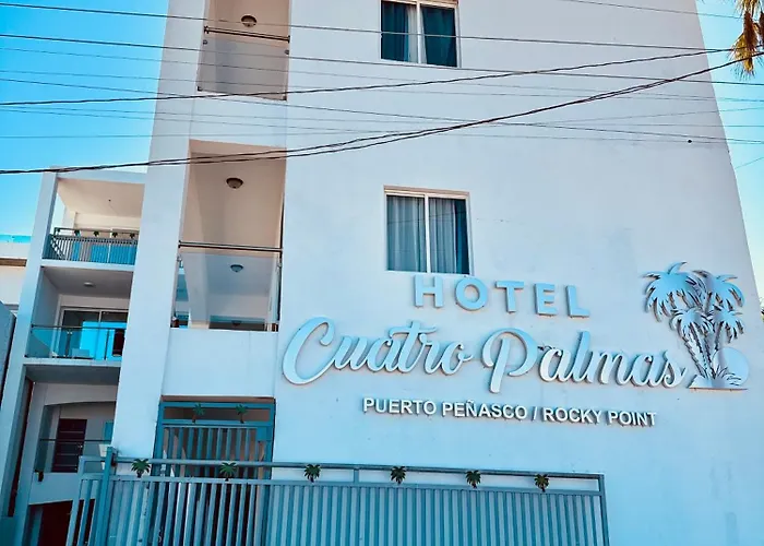 Hotel Cuatro Palmas
