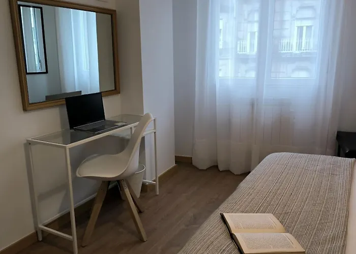 Hotel Arias
