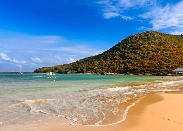 Gorgeous Blue Bay Apt 1 Min Walk From Beach Perfect For Families And Couples