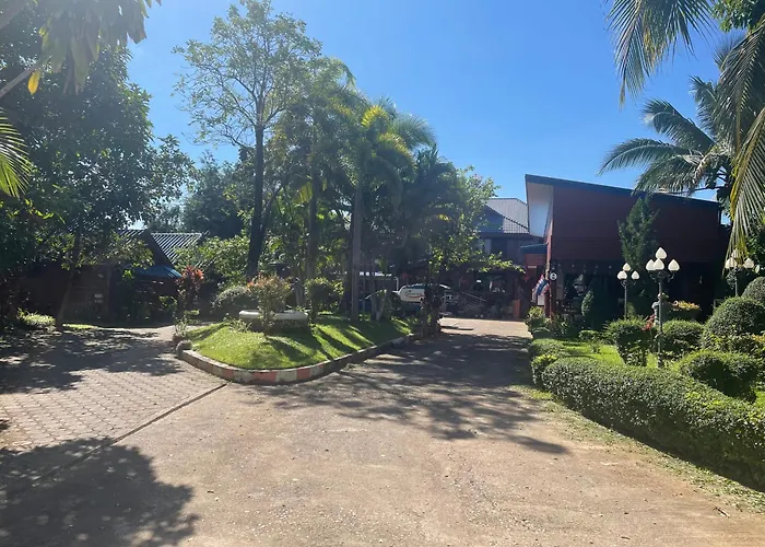 Suandarbporn Resort Mae Sot