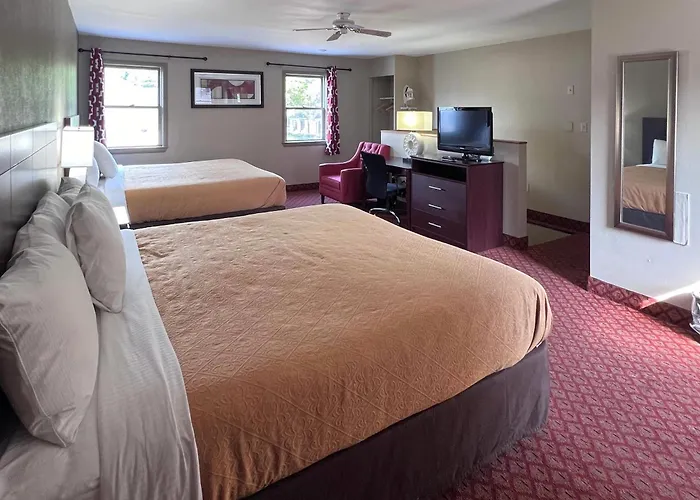 Rodeway Inn & Suites Hershey Chocolate Avenue