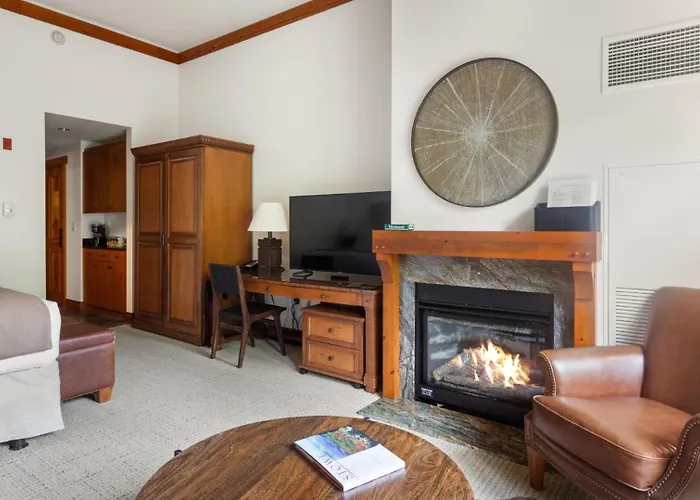 1117 Lodge At Spruce Peak Ski In Ski In Ski Out King Studio By Stowe Mountain Rentals