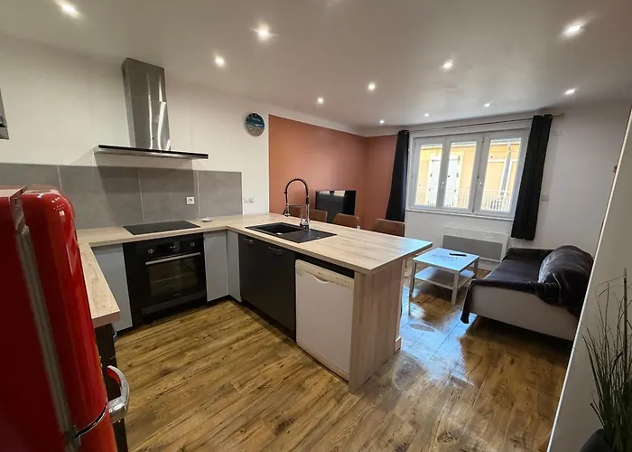 Appartement centre-ville, Valras-Plage, chez Géraud et Séverine