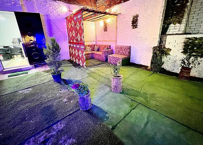 Family View Guest House