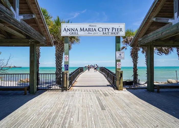 A Blue Lagoon On Anna Maria With Heated Pool