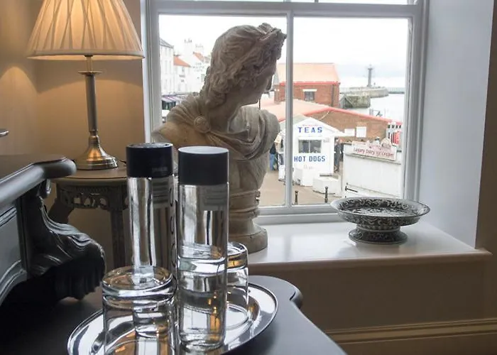 The Marine Hotel & Restaurant