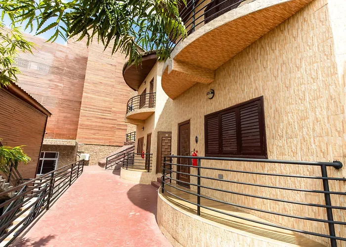 Volta Serene Hotel