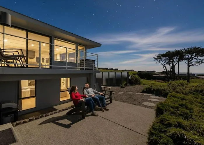 Coastal Tee Lodge By Sonoma Stays - Ocean Views