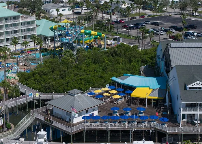 Holiday Inn & Suites Clearwater Beach S-Harbourside