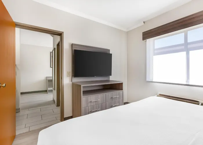 Best Western Gold Poppy Inn
