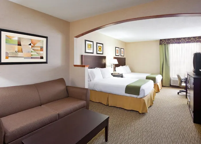 Holiday Inn Express Hotel & Suites Cleveland-Streetsboro By Ihg