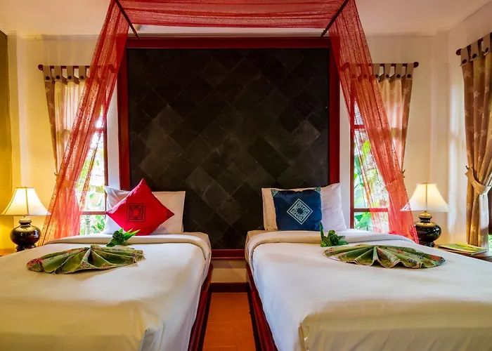 Bangtao Beach Chalet Resort