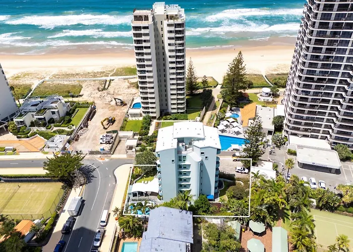 Emerald Sands Holiday Apartments