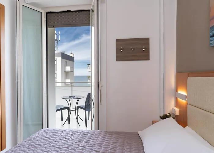 Amadei Hotel Figaro&Apartments