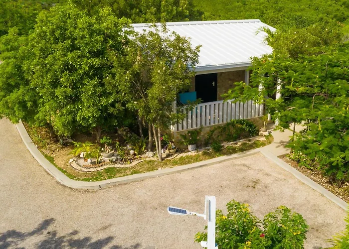 Kokomo Botanical Resort - Caribbean Family Cottages