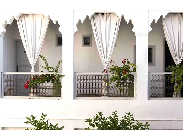 Riad 64 Maison D'Hotes & Spa
