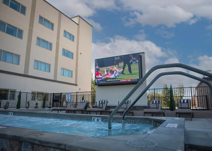 The Hotel At Black Oak Casino Resort