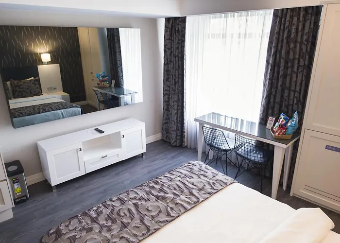 Riva Hotel Alsancak